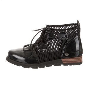 Sorel Black Major Lace Ankle Boots 7.5